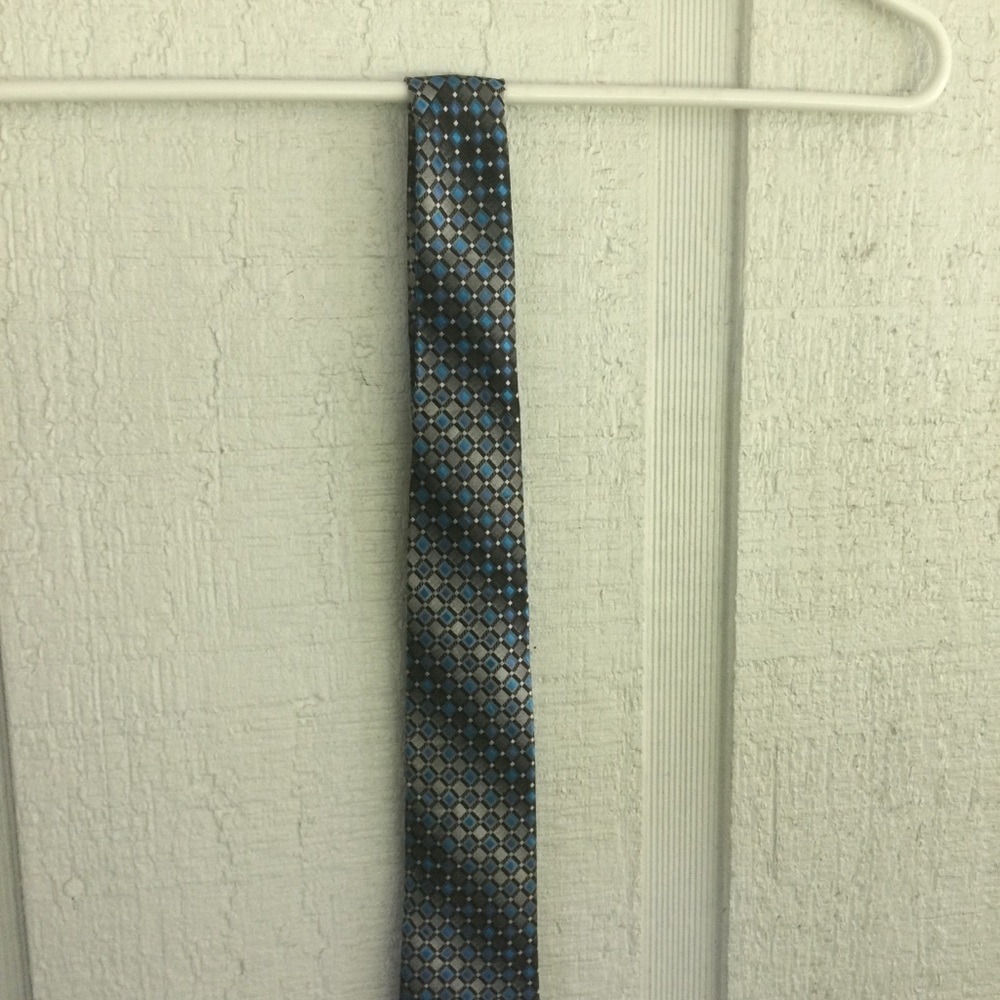 Bill Robinson Polyester Ties - Picture 3 of 8
